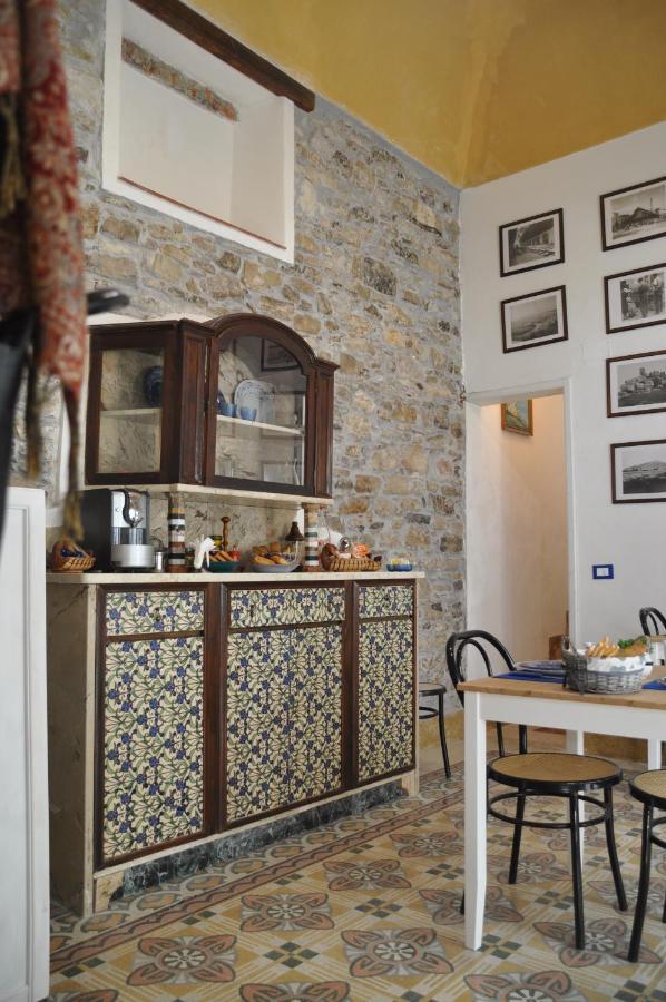 Case Bruno Residenze Tipiche Erice Dış mekan fotoğraf